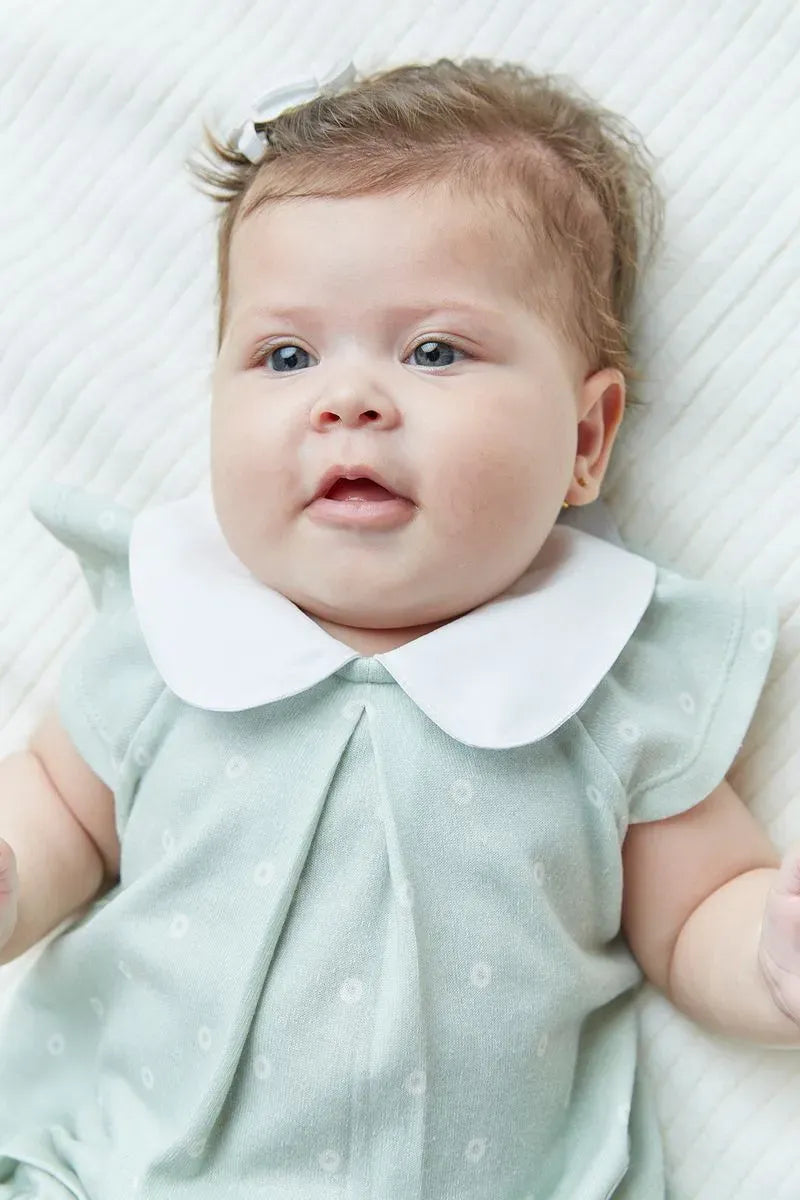 Conjunto Infantil para Bebê Bata e Short de Malha com Bolinhas