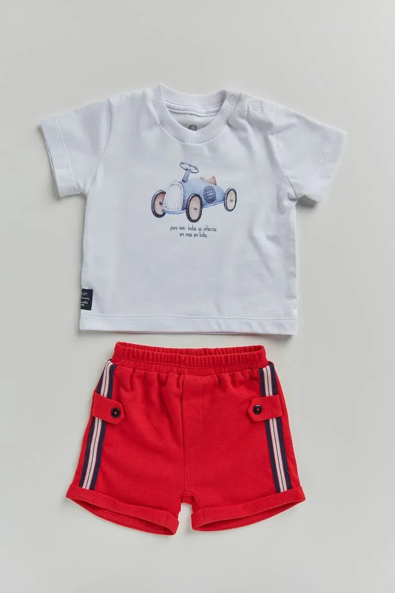Conjunto para Bebê Camiseta de Malha 100% Algodão com Estampa Carro Vintage e Bermuda Comfy em Pique