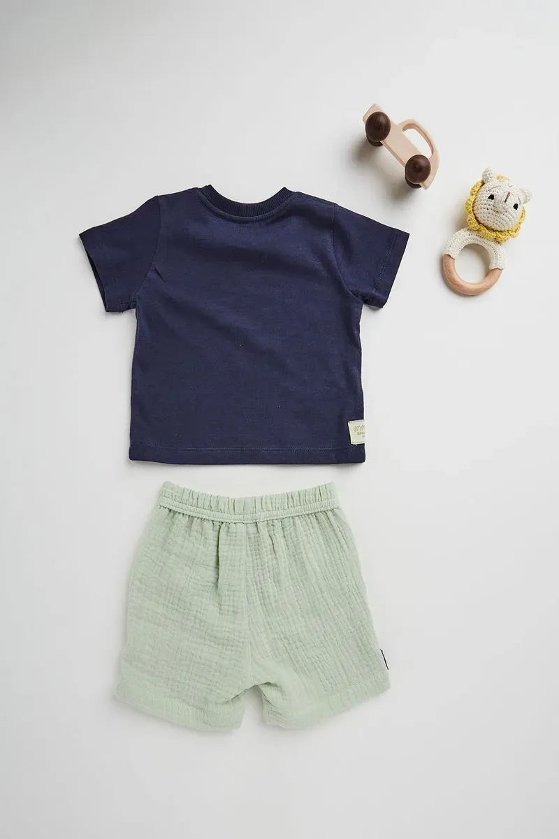 Conjunto Infantil Camiseta de Malha 100% Algodão com Estampa Quebra-Cabeça Elefante e Bermuda de Cambraia de Algodão