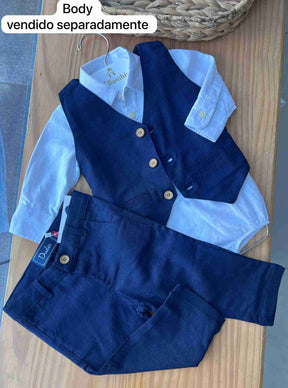 CONJUNTO COLETE REGATA BOTÕES E CALÇA EM LINHO MENINO DUDES