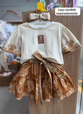 CONJUNTO BLUSA MANGA CURTA BABADO MINNIE E SAIA FITA MENINA ANIMÊ