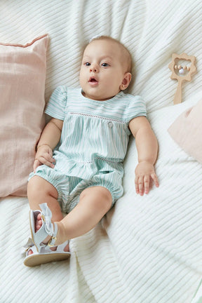 Conjunto Infantil para Bebê Bata e Short de Piquet Listrado com Lurex