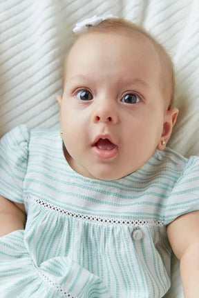 Conjunto Infantil para Bebê Bata e Short de Piquet Listrado com Lurex