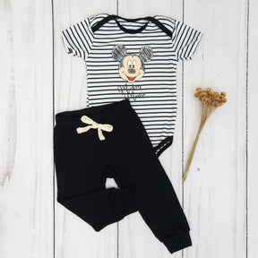 Conjunto Comfy Mickey